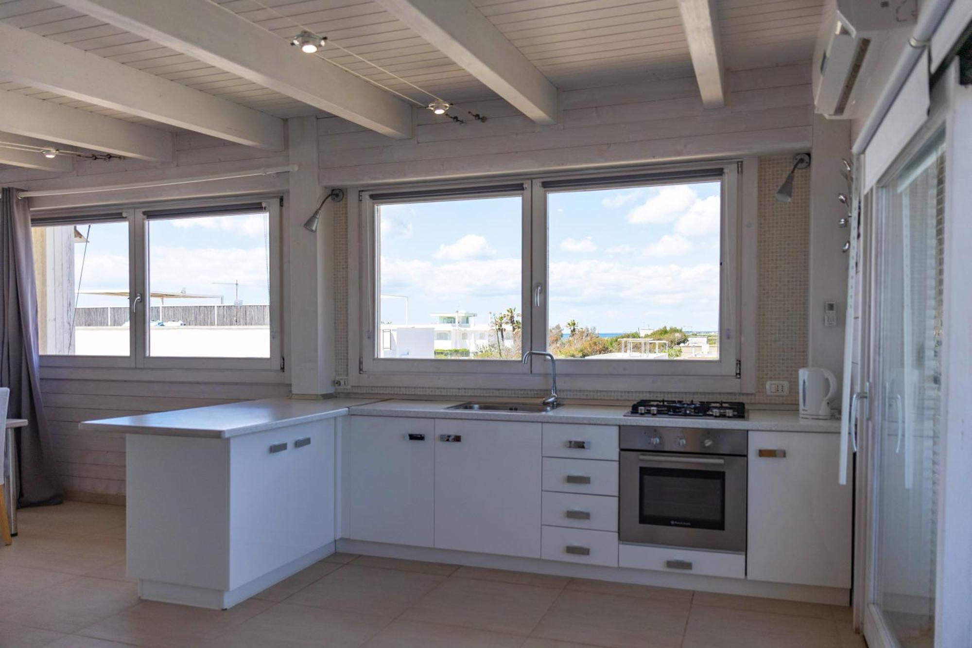 Casa Dansoda Sul Mare Torre Lapillo Ruang foto